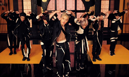 NCT 127 ‘영웅’ 뮤직비디오에서 재현한 동양적 이미지